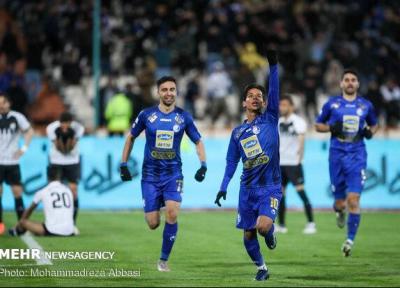 چهارمین پیروزی فرهاد با استقلال در دربی رقم می خورد