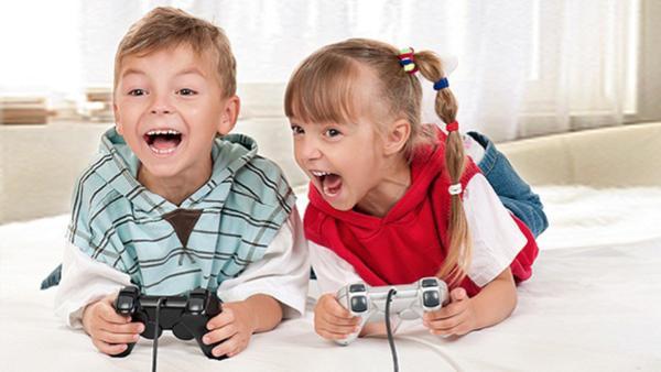 آیا بازی ویدئویی برای بچه ها مفید است؟
